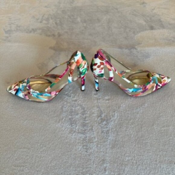 Adrianna Papell Shoes Watercolor Floral Printed Pointed Toe Slip On Heel 8 Med - Picture 5 of 15